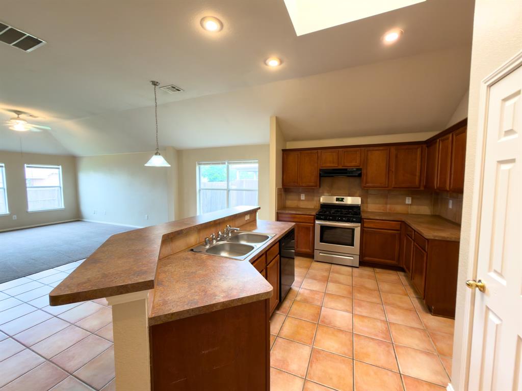 102 Galloping Trail Forney, TX 75126 - Photo 12 of 16
