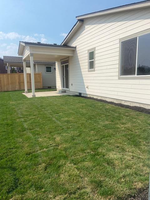 2835 Northeast Wells Acres Road, Unit LOT #16 Bend, OR 97701 - Photo 23 of 25 Covered patio area