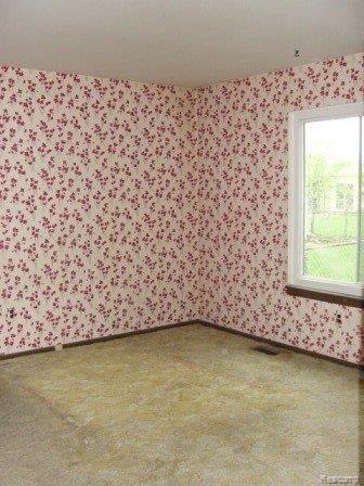 42657 Barchester Road Canton, MI 48187 - Photo 4 of 5 82_74_827443_Subject_Bedroom1