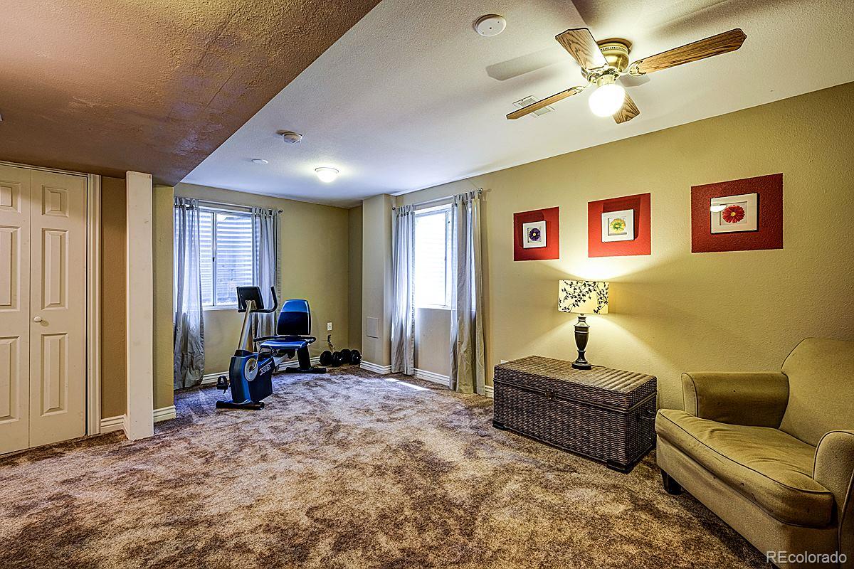 9708 South Castle Ridge Circle Highlands Ranch, CO 80129 - Photo 18 of 20