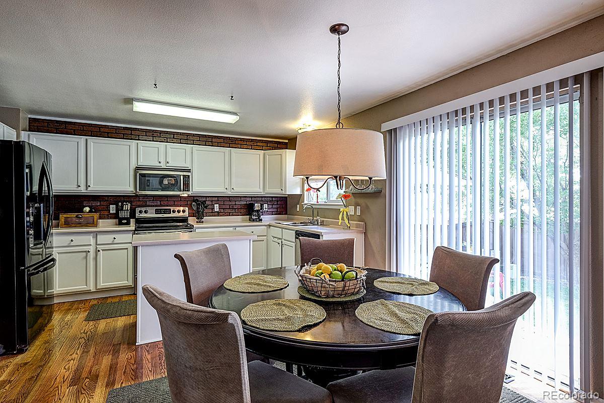 9708 South Castle Ridge Circle Highlands Ranch, CO 80129 - Photo 7 of 20
