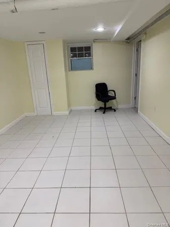 $5,300 | 71 Carmans Road, Farmingdale, NY 11735