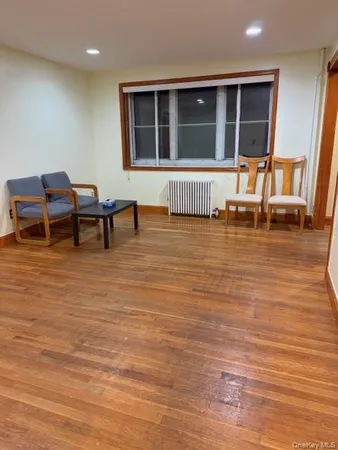 $5,300 | 71 Carmans Road, Farmingdale, NY 11735