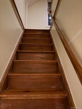 $5,300 | 71 Carmans Road, Farmingdale, NY 11735