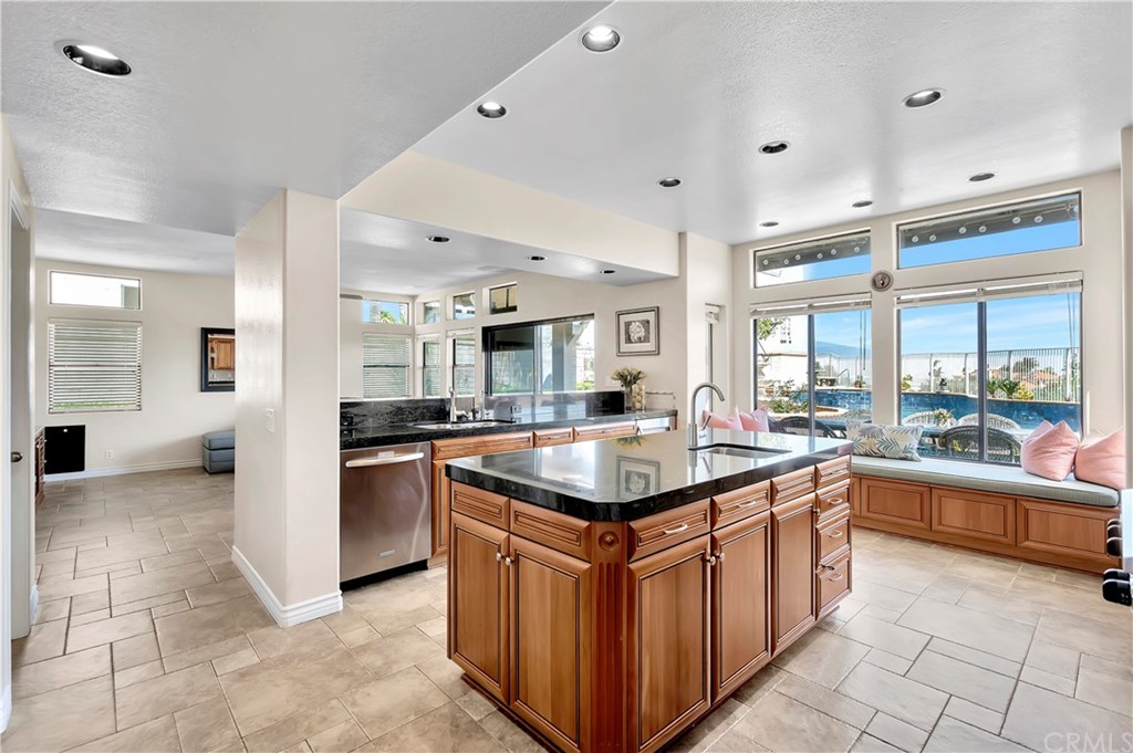 2901 Hidden Hills Way West Corona, CA 92882 - Photo 19 of 67