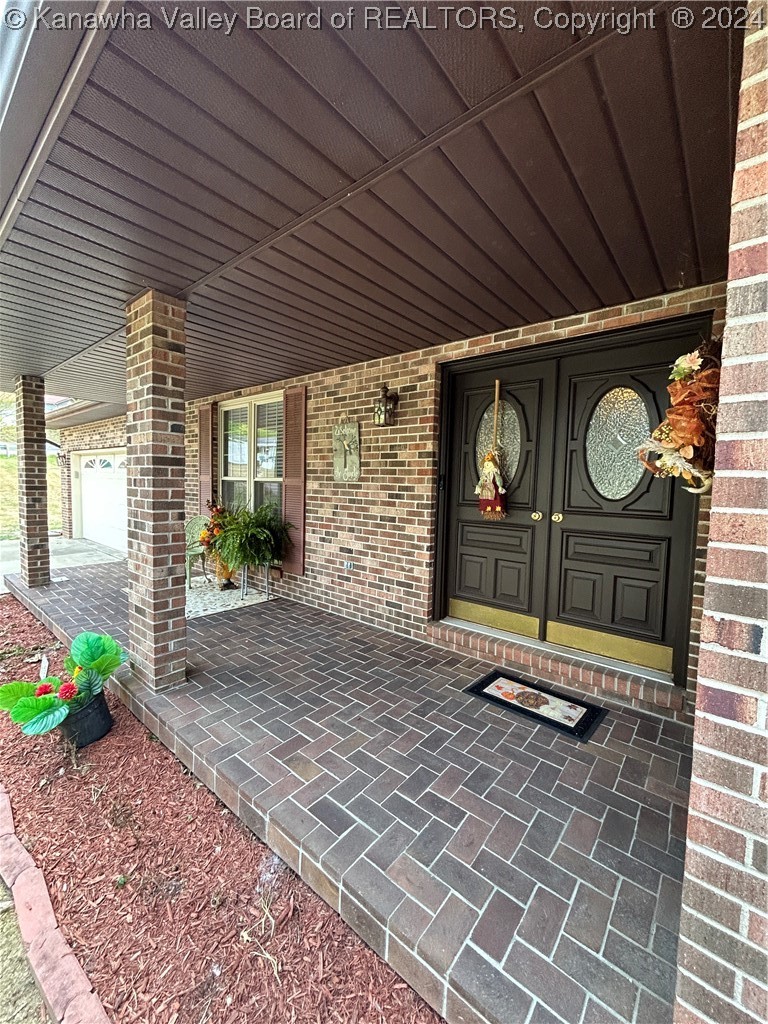 100 Teays Meadows Road Scott Depot, WV 25560 - Photo 2 of 19 Gallery Image 2