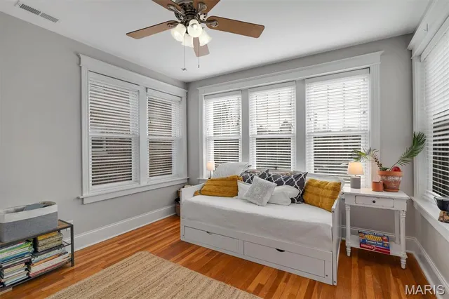 $350,000 | 6253 Rosebury Avenue, Unit 2E, St. Louis, MO 63105