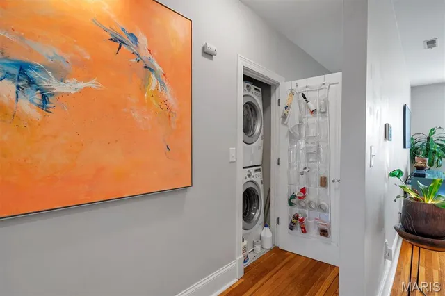 $350,000 | 6253 Rosebury Avenue, Unit 2E, St. Louis, MO 63105