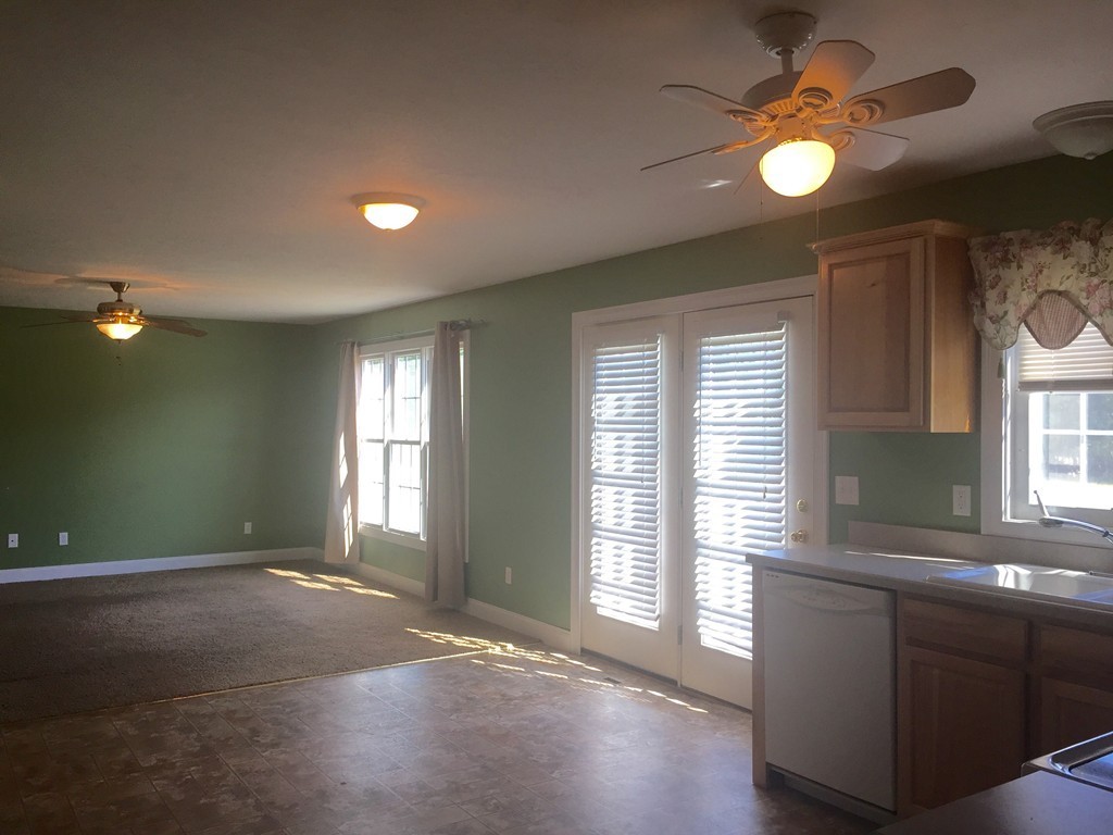 72 Fowler Road Westfield, MA 01085 - Photo 3 of 28 Gallery Image 3