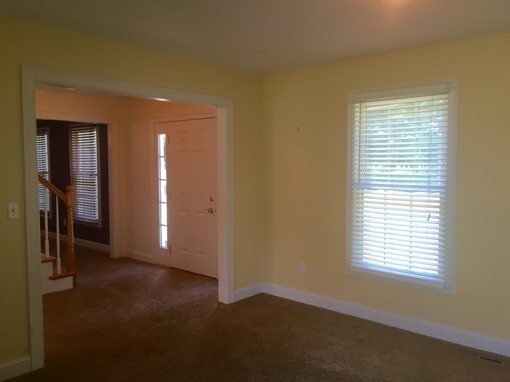 72 Fowler Road Westfield, MA 01085 - Photo 6 of 28 Gallery Image 6