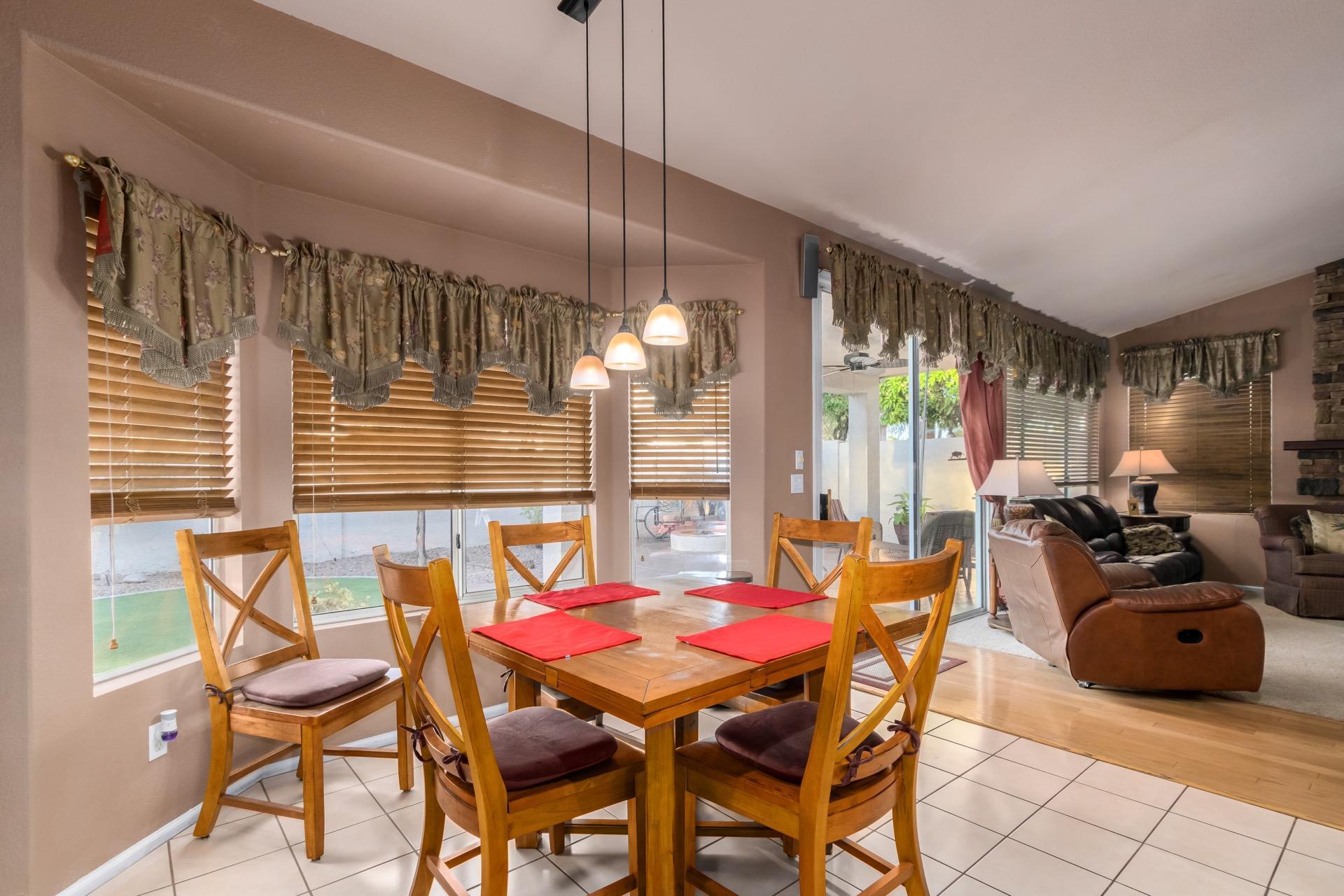 216 West Smoke Tree Road Gilbert, AZ 85233 - Photo 22 of 55 Dining Nook with Bay Windows
