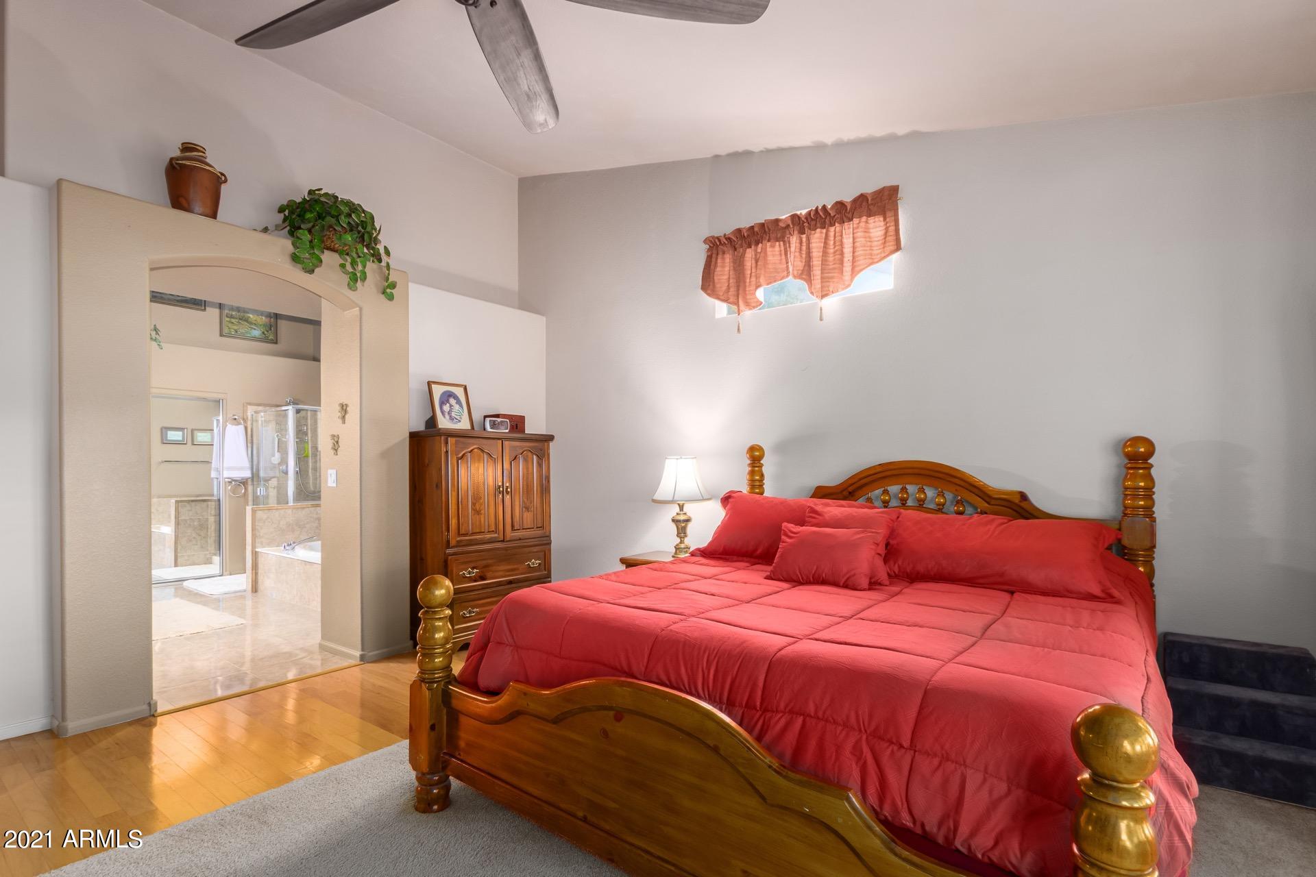 216 West Smoke Tree Road Gilbert, AZ 85233 - Photo 24 of 55 Tremendous Primary Bedroom