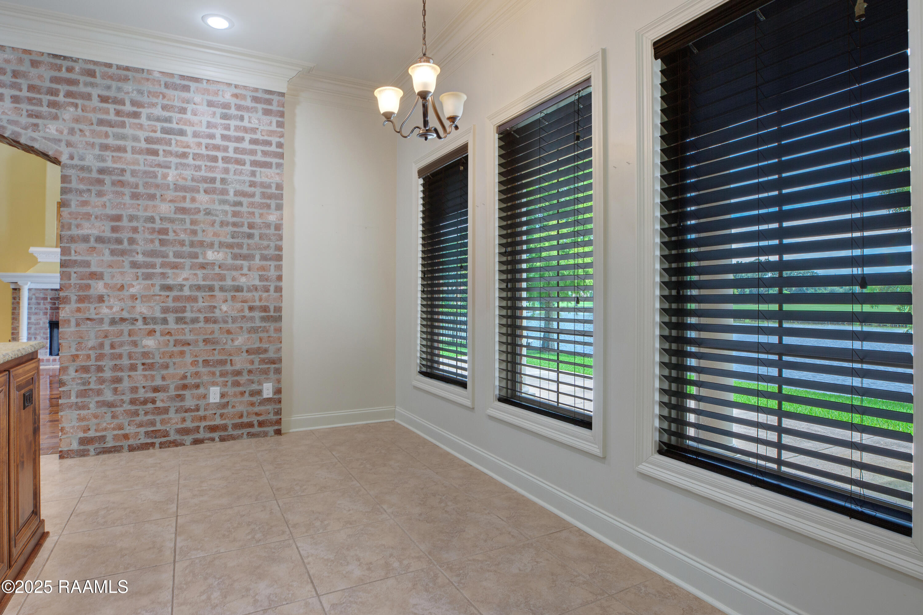 707 Hummingbird Lane New Iberia, LA 70560 - Photo 14 of 42 Space off Kitchen