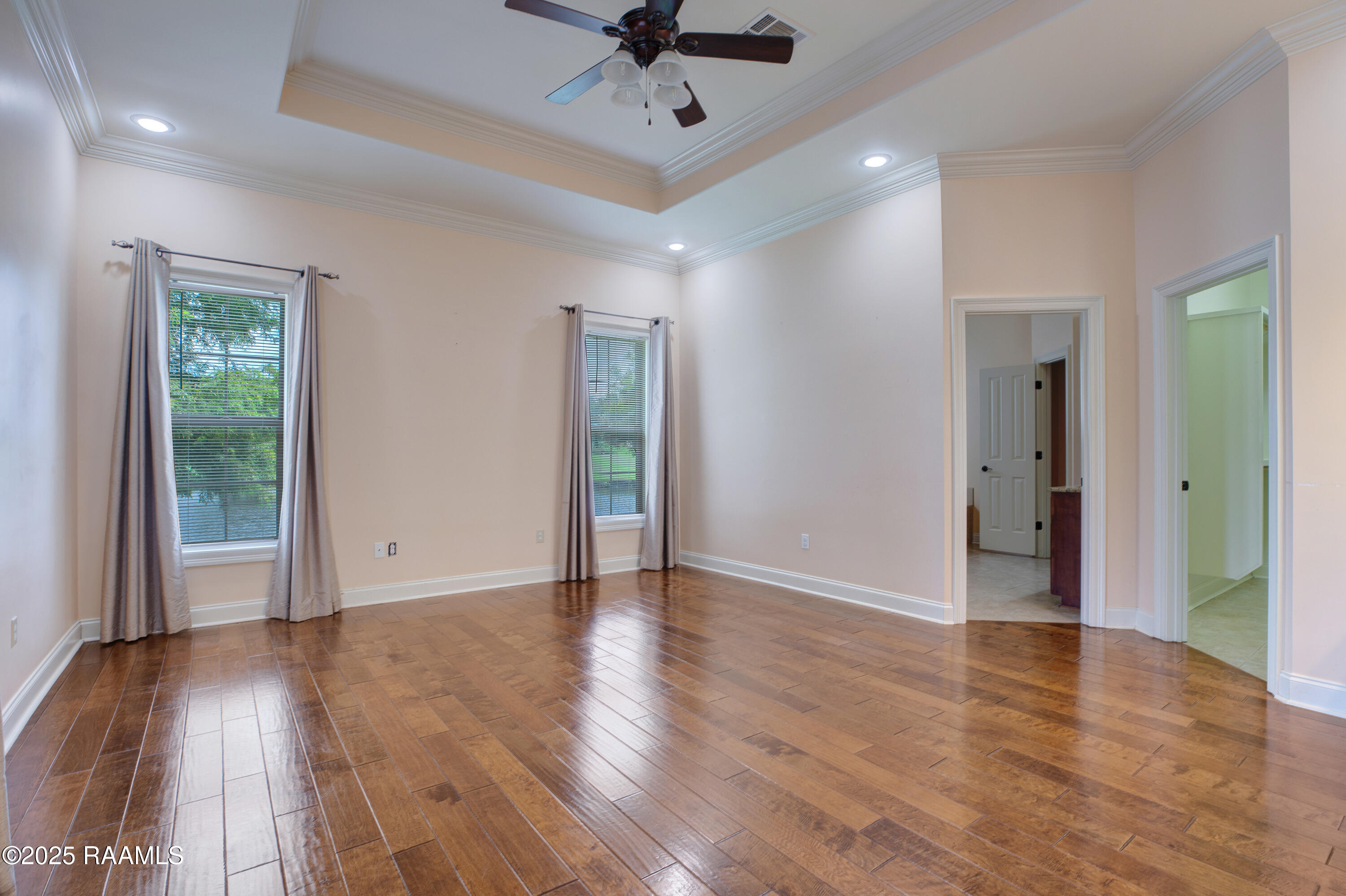 707 Hummingbird Lane New Iberia, LA 70560 - Photo 18 of 42 Primary Bedroom