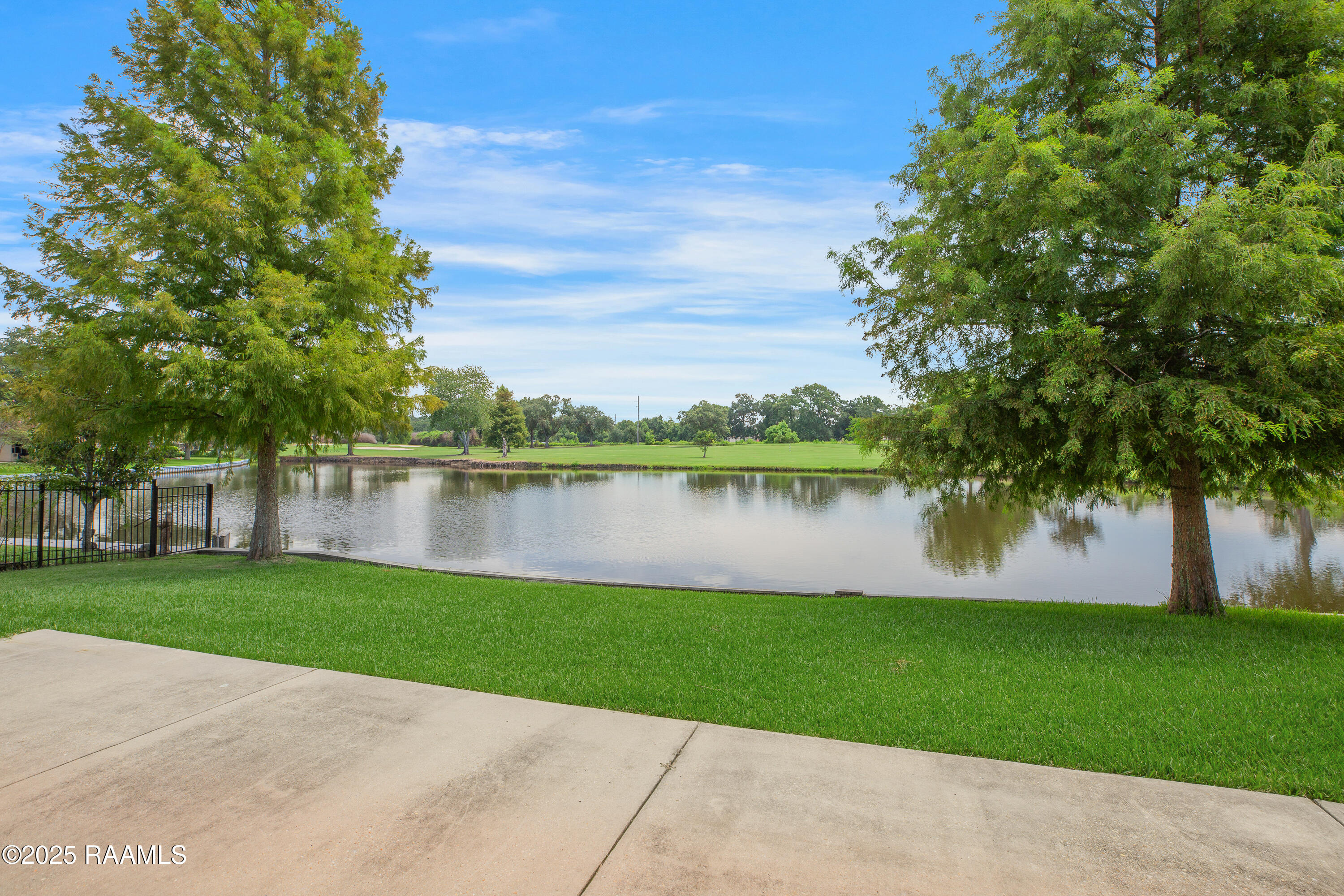 707 Hummingbird Lane New Iberia, LA 70560 - Photo 34 of 42 Pond View