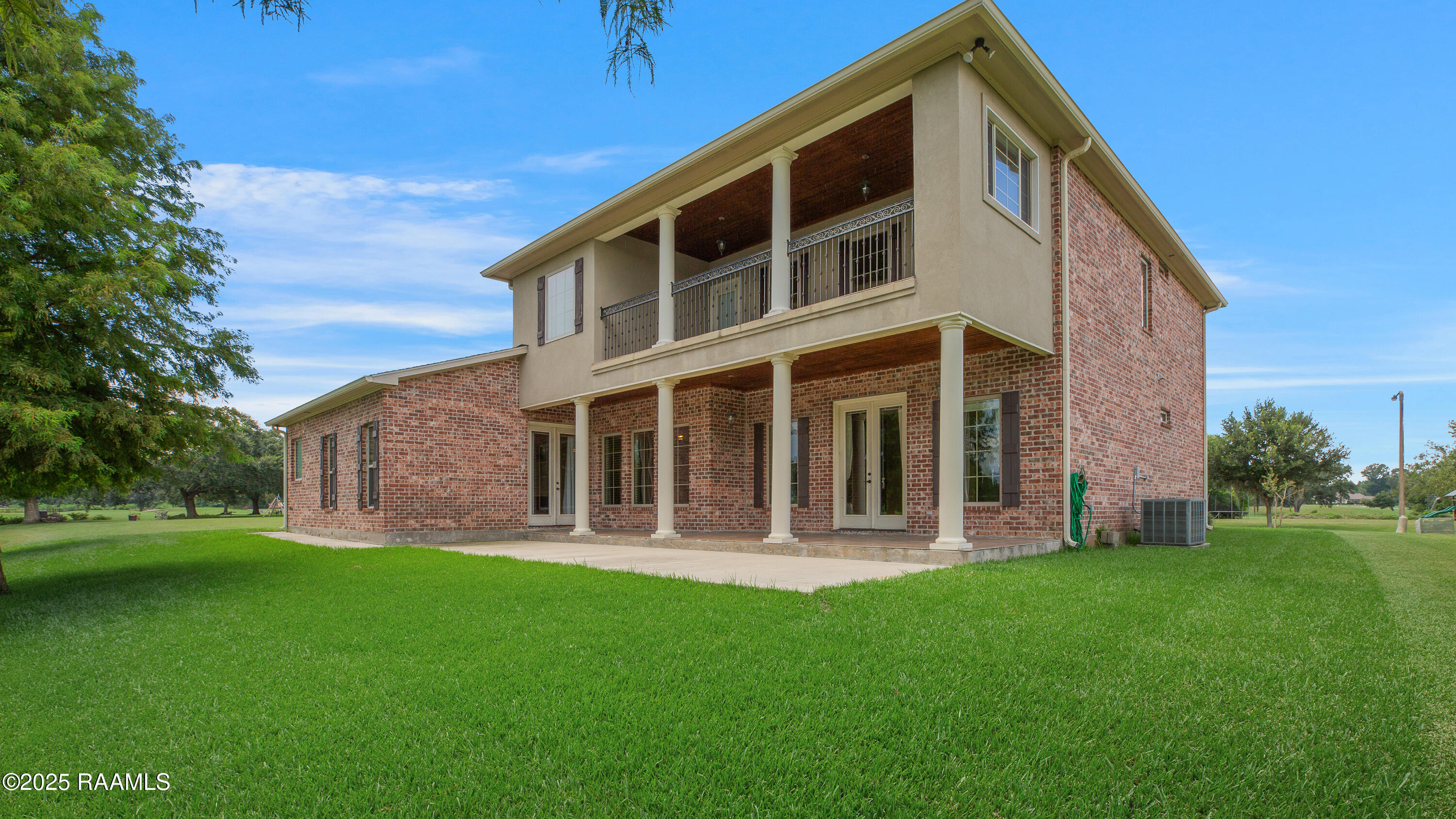 707 Hummingbird Lane New Iberia, LA 70560 - Photo 36 of 42 Rear Exterior