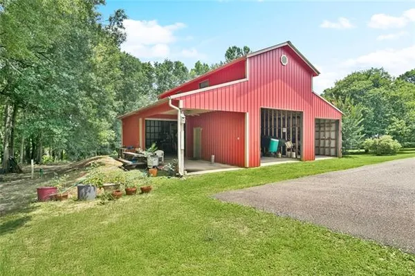 $599,999 | 75581 North Hayes Road, Kentwood, LA 70444