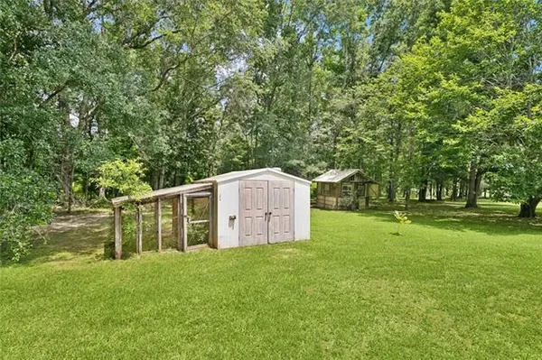 $599,999 | 75581 North Hayes Road, Kentwood, LA 70444