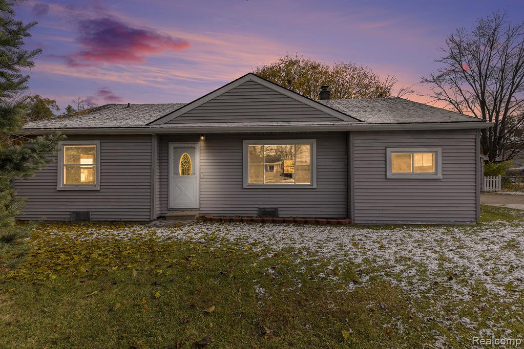 2657 Frankson Avenue Rochester, MI 48307 - Photo 1 of 27