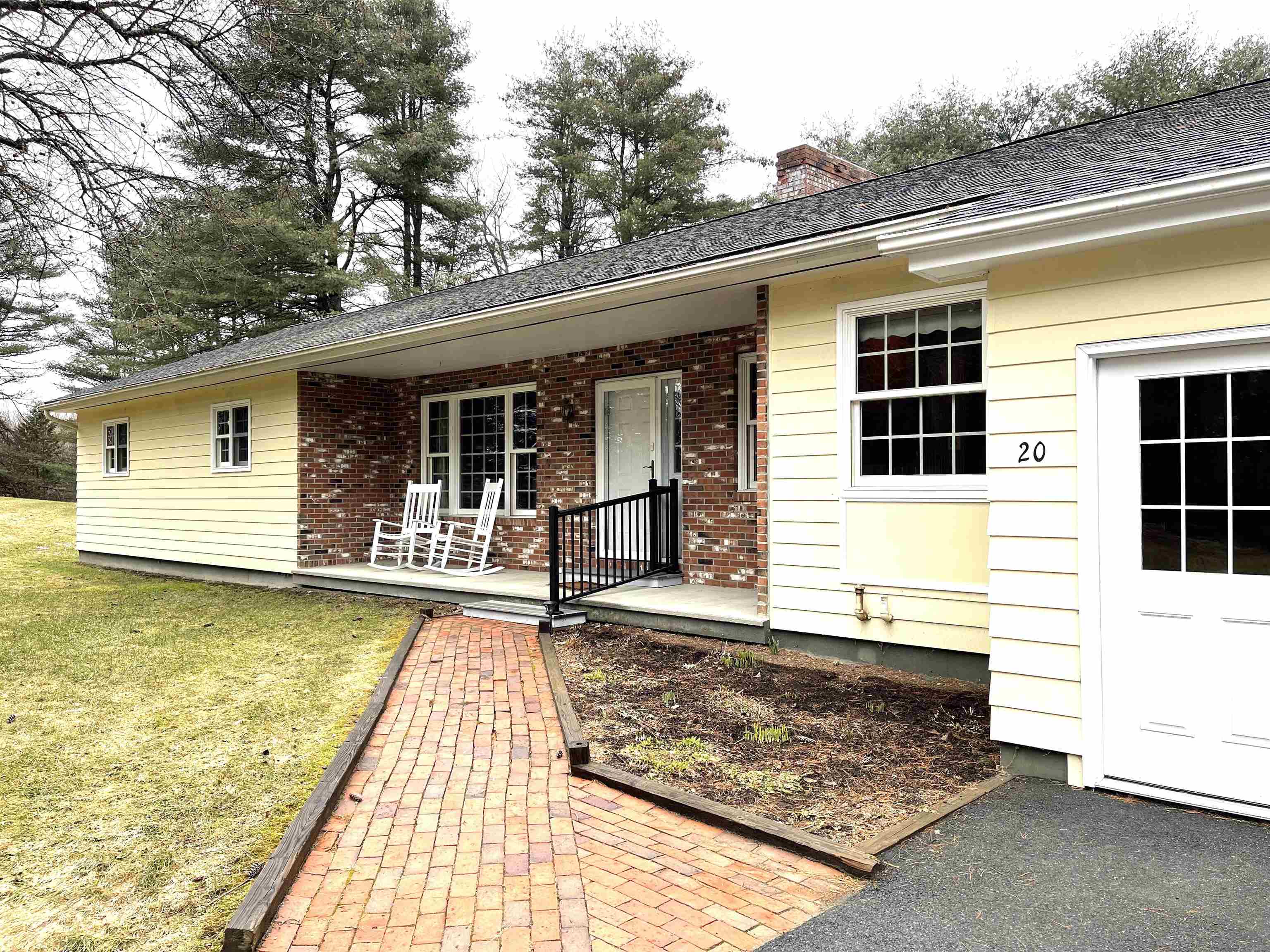 20 Spring Creek Road St. Johnsbury, VT 05819 - Photo 1 of 39 Gallery Image 1