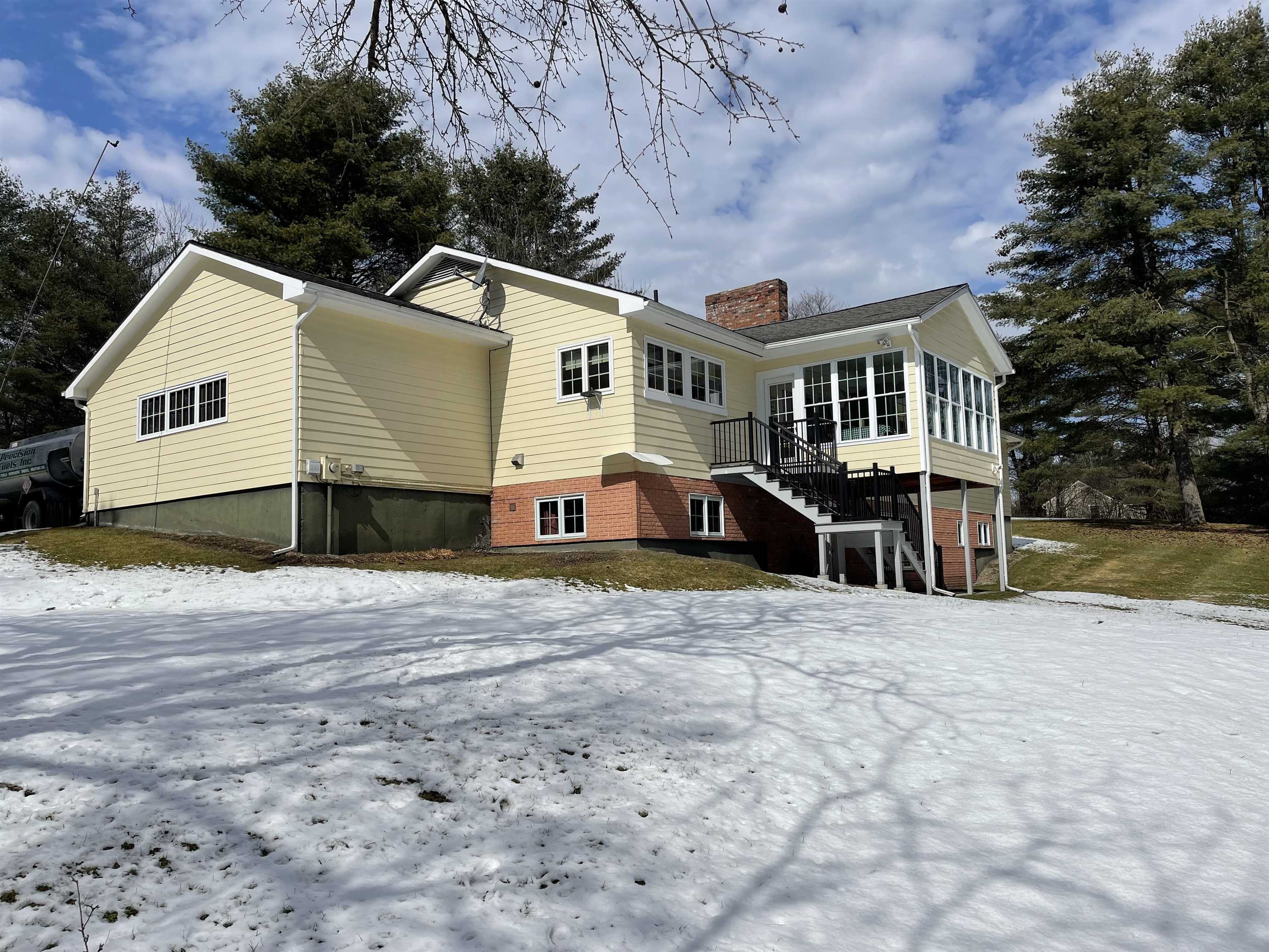 20 Spring Creek Road St. Johnsbury, VT 05819 - Photo 13 of 39 Gallery Image 13