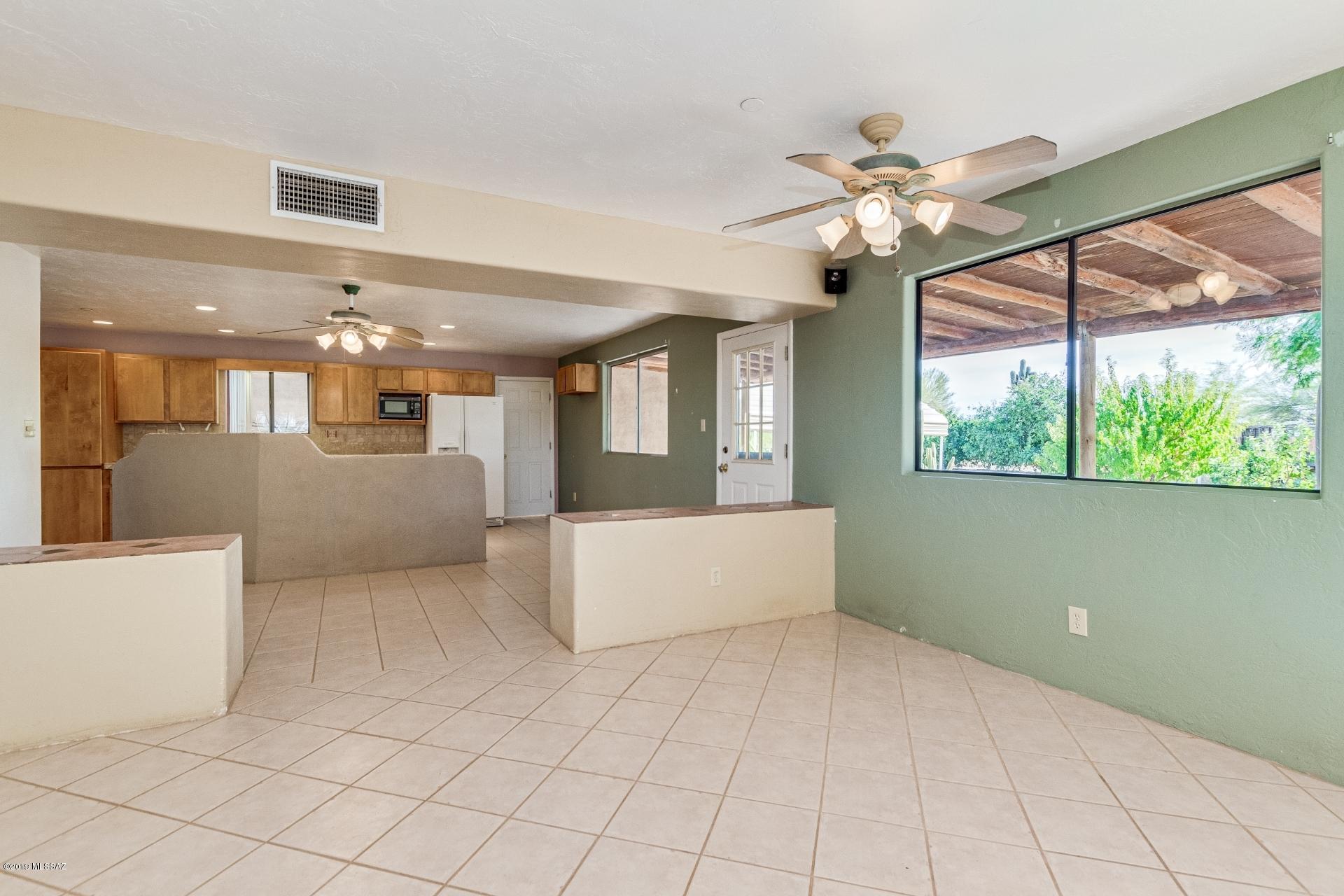 38383 South Bluebell Road Marana, AZ 85658 - Photo 9 of 19