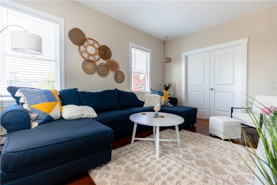 594 Thames Street Newport, RI 02840 - Photo 1 of 34