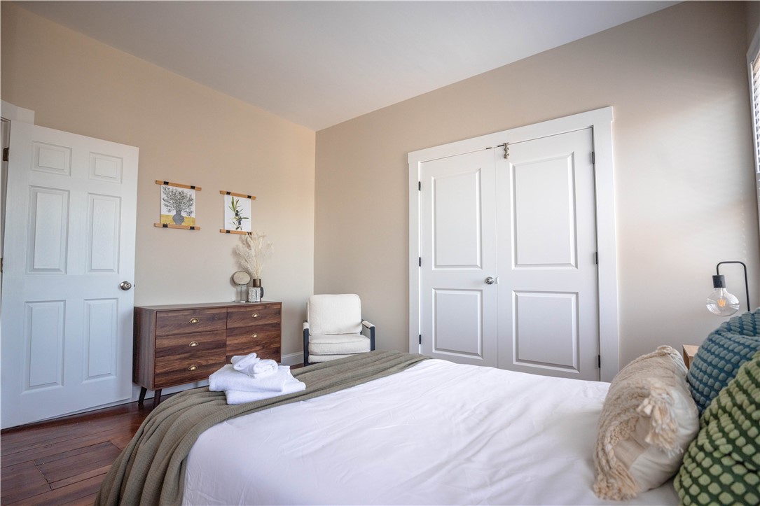 594 Thames Street Newport, RI 02840 - Photo 13 of 34
