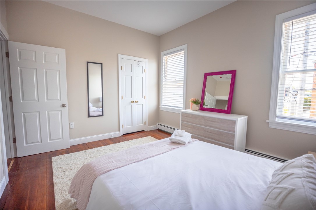 594 Thames Street Newport, RI 02840 - Photo 25 of 34