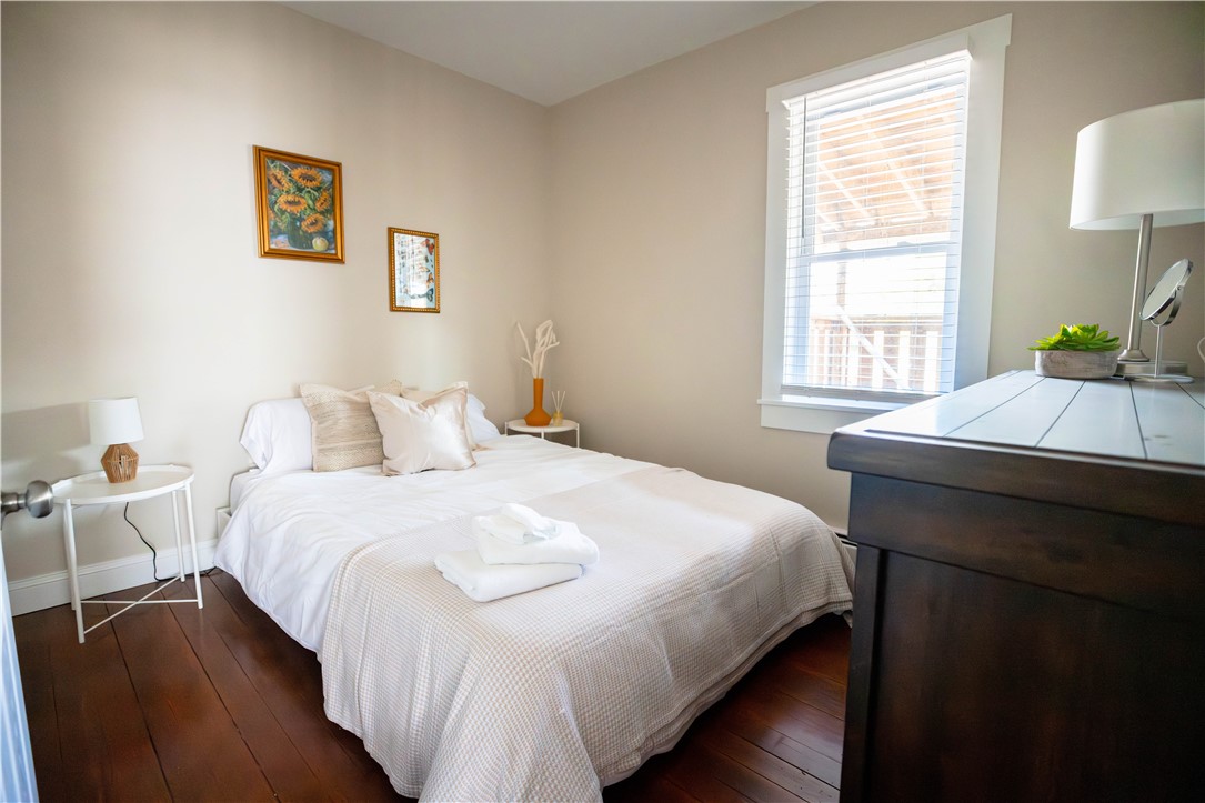 594 Thames Street Newport, RI 02840 - Photo 30 of 34
