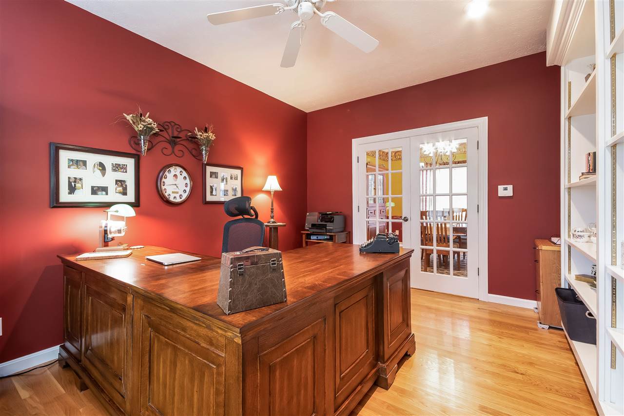 166 Wire Road Merrimack, NH 03054 - Photo 10 of 35