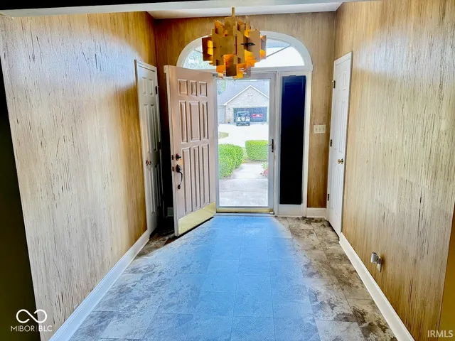 $385,000 | 5600 West Old Stone Road, Muncie, IN 47304