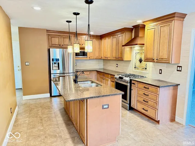 $385,000 | 5600 West Old Stone Road, Muncie, IN 47304