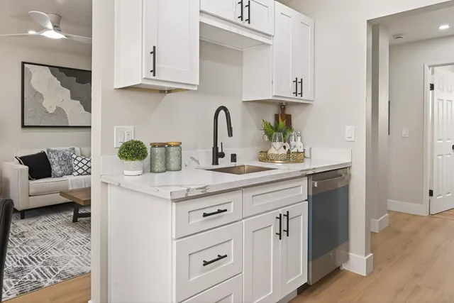 $299,000 | 15059 Hesperian Boulevard, Unit 34, San Leandro, CA 94578