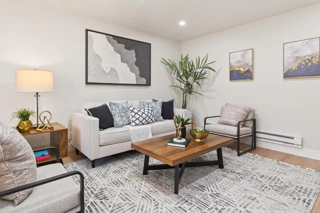 $299,000 | 15059 Hesperian Boulevard, Unit 34, San Leandro, CA 94578