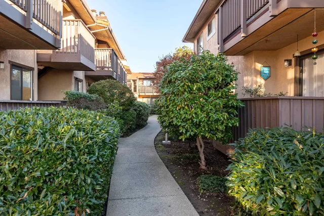 $299,000 | 15059 Hesperian Boulevard, Unit 34, San Leandro, CA 94578