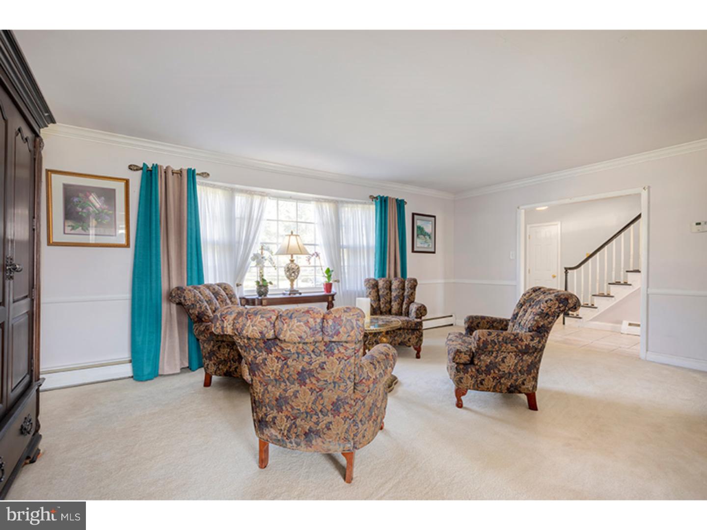 336 Yoder Road Harleysville, PA 19438 - Photo 3 of 25 Gallery Image 3