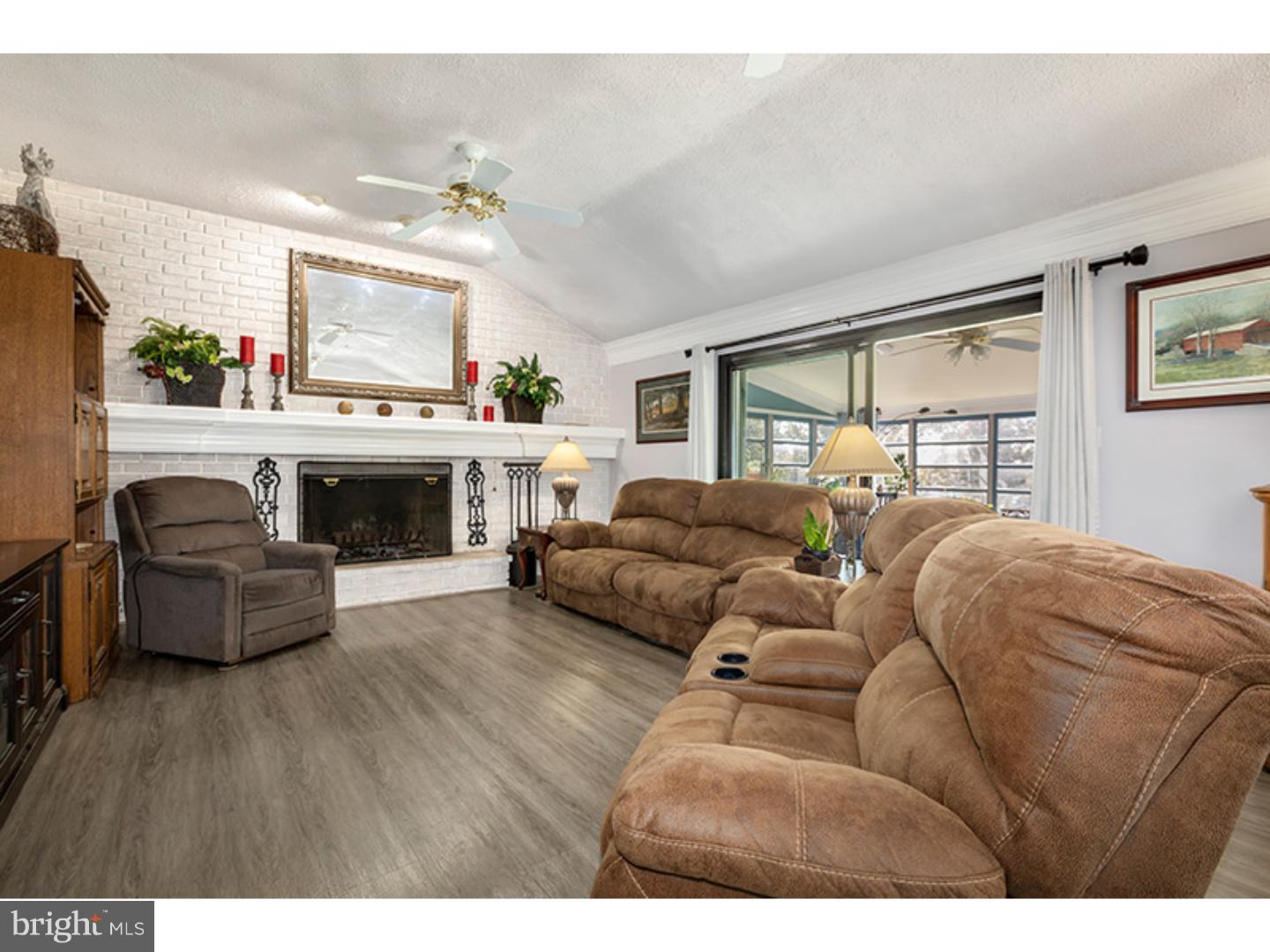 336 Yoder Road Harleysville, PA 19438 - Photo 9 of 25 Gallery Image 9