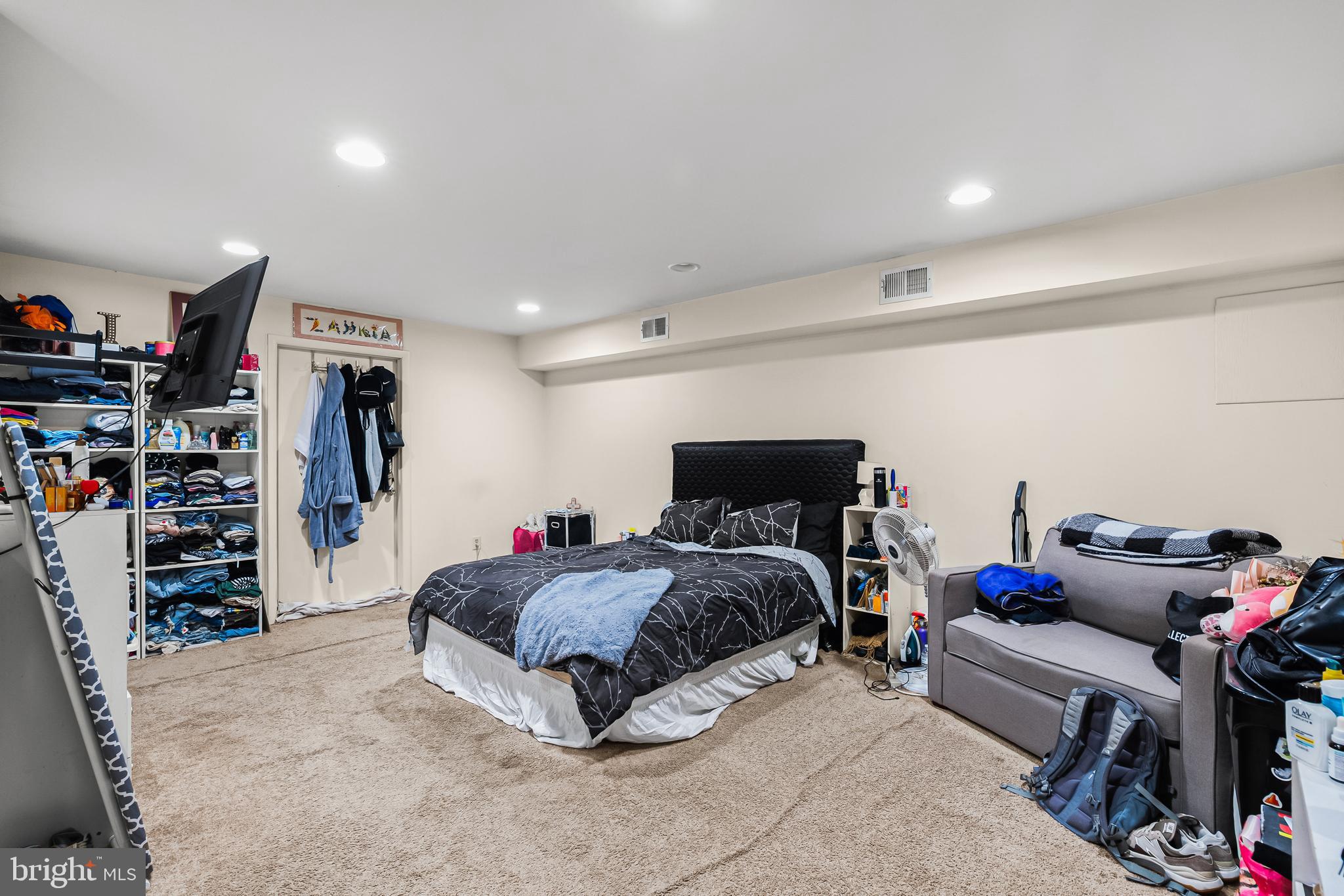 144 New Cedar Lane Hamilton, NJ 08610 - Photo 17 of 48 a bedroom with a bed and closet