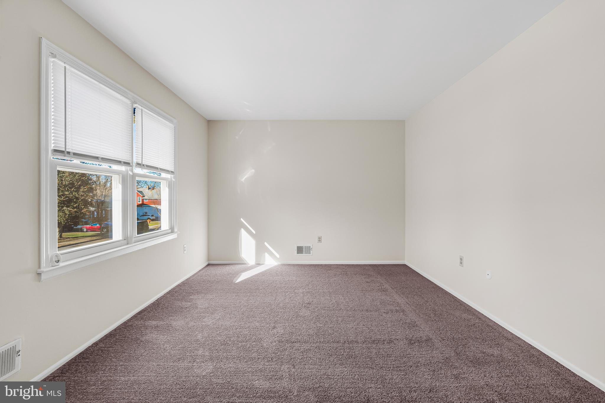 144 New Cedar Lane Hamilton, NJ 08610 - Photo 34 of 48 an empty room with windows