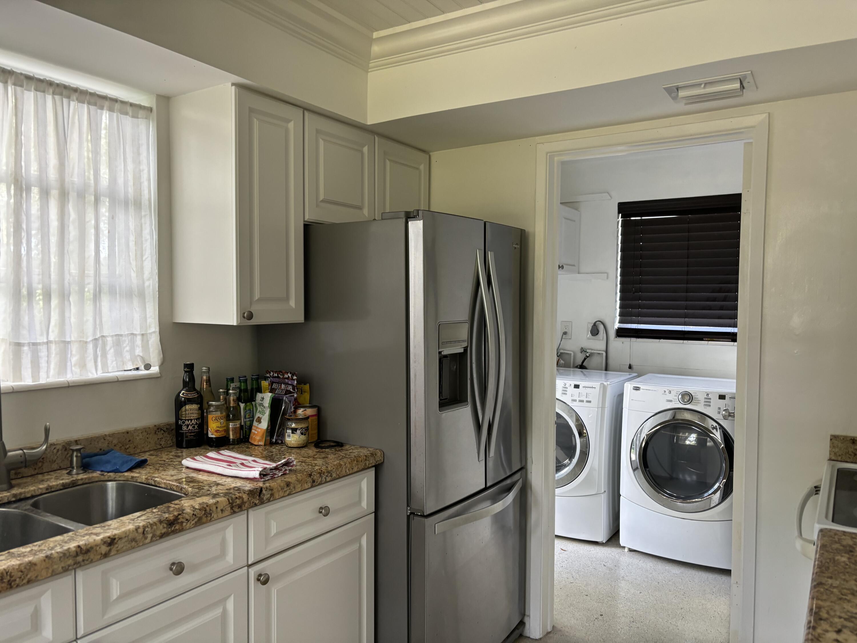 1228 Northwest 4th Street Boca Raton, FL 33486 - Photo 7 of 20 KITCHEN