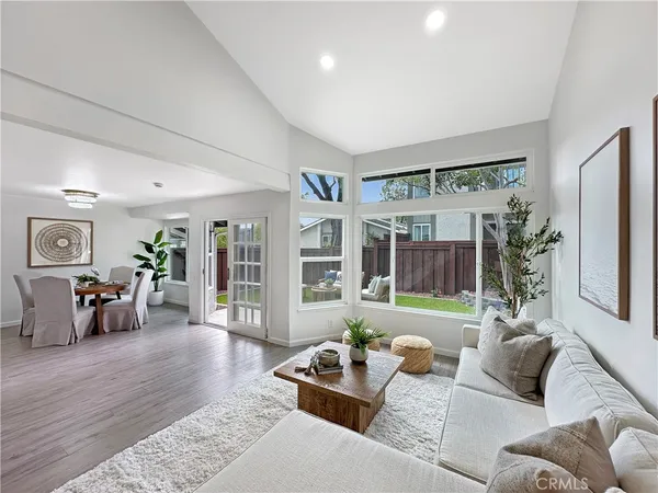 $1,199,000 | 3334 Calle La Veta, San Clemente, CA 92672