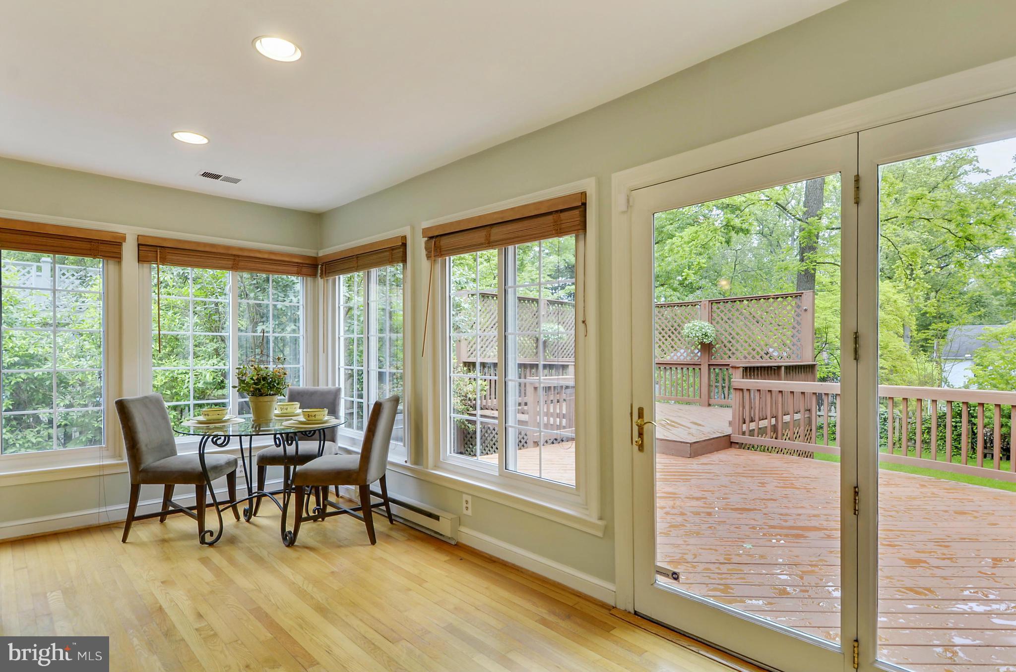 5909 Cobalt Road Bethesda, MD 20816 - Photo 8 of 30 Interior (General)