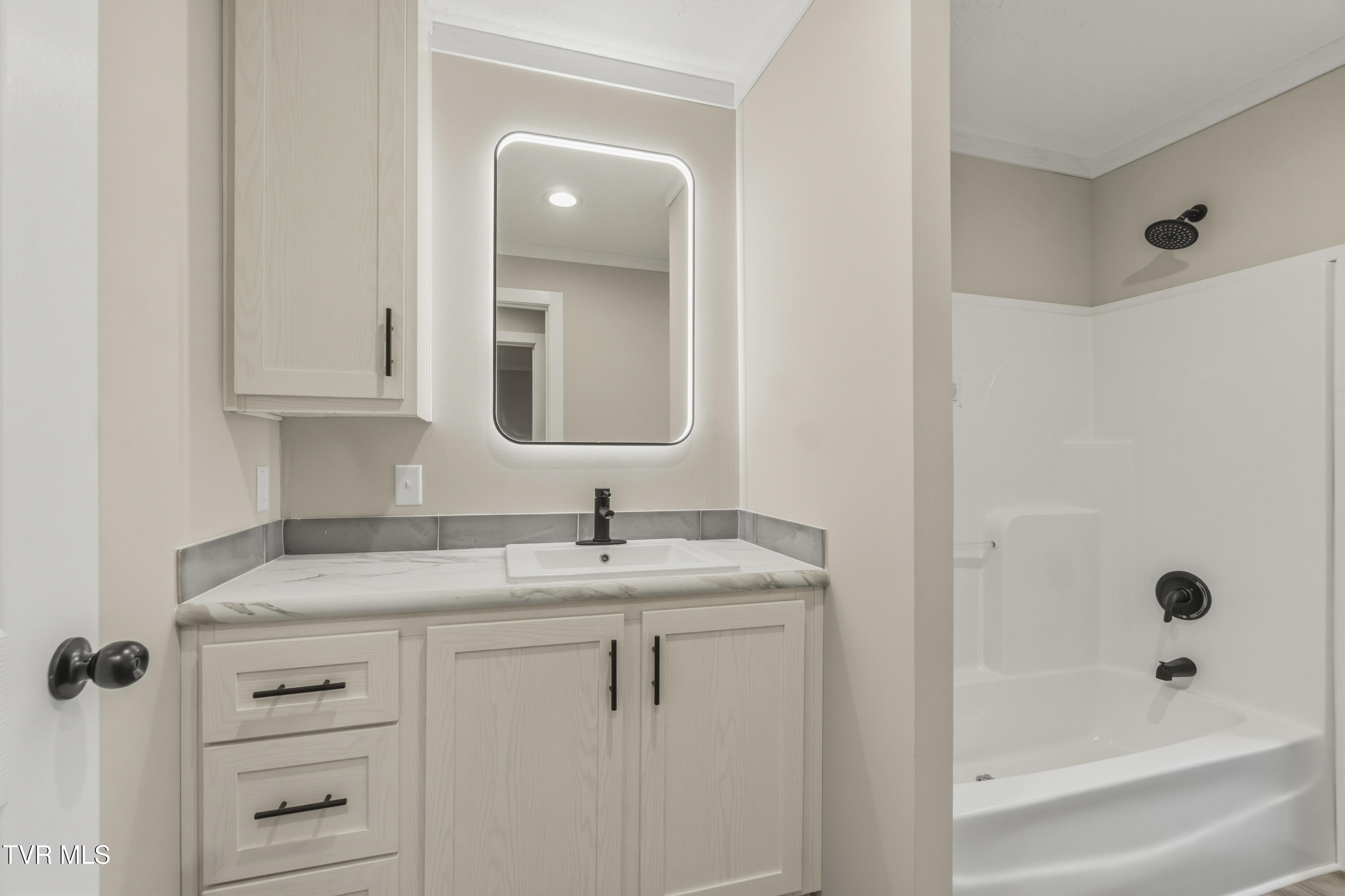 535 McDonald Road Midway, TN 37809 - Photo 24 of 37 2nd Bathroom