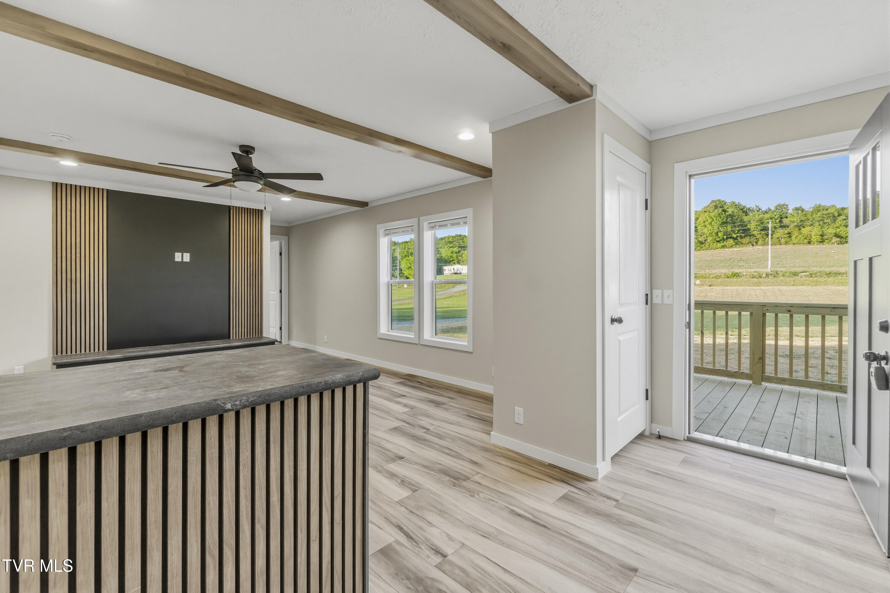 535 McDonald Road Midway, TN 37809 - Photo 6 of 37 Livingroom/Front