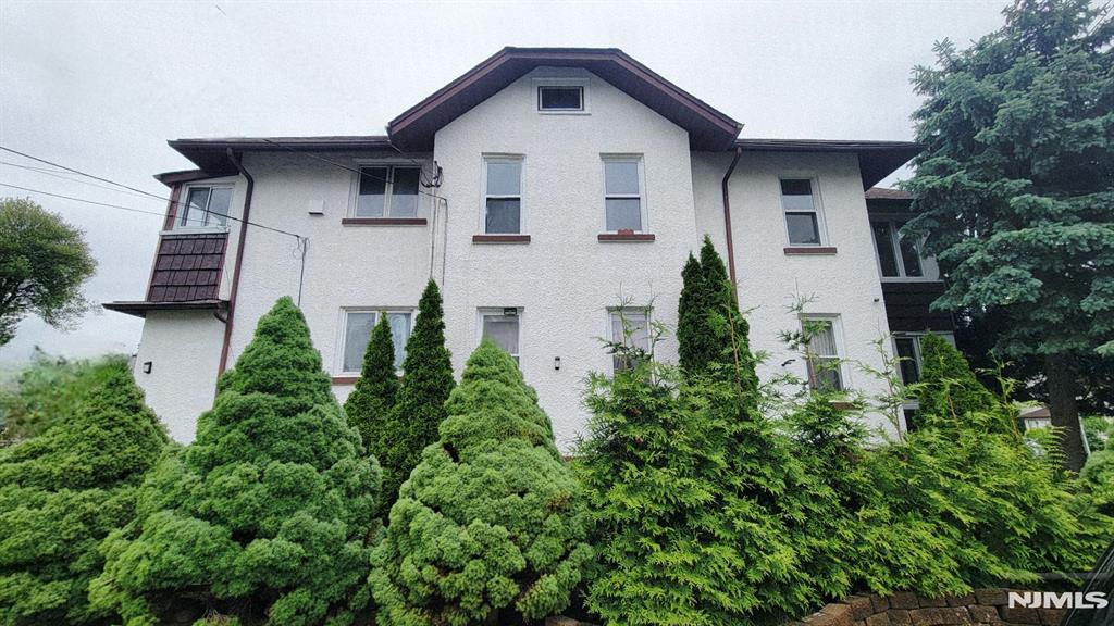 86 East Fort Lee Road, Unit 2 Teaneck, NJ 07666 - Photo 10 of 10