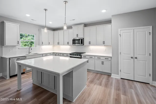 $449,990 | 181 Portico Court, Hampstead, NC 28443