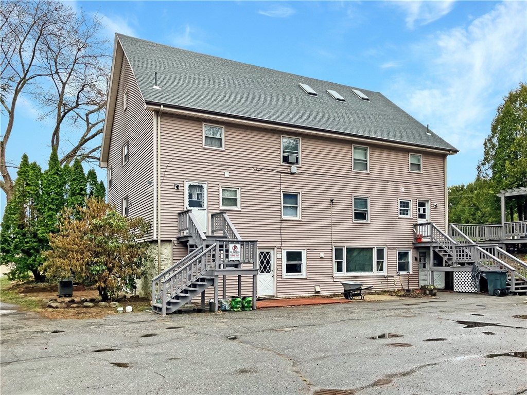 44 Village Way Burrillville, RI 02826 - Photo 5 of 21