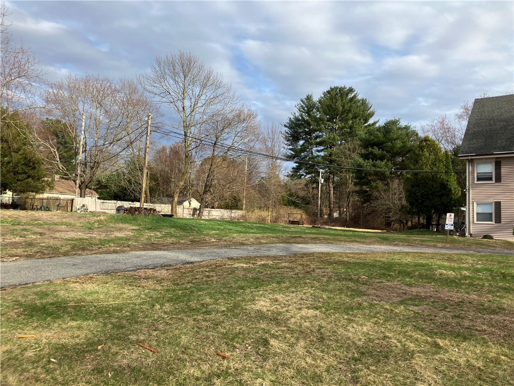 44 Village Way Burrillville, RI 02826 - Photo 7 of 21