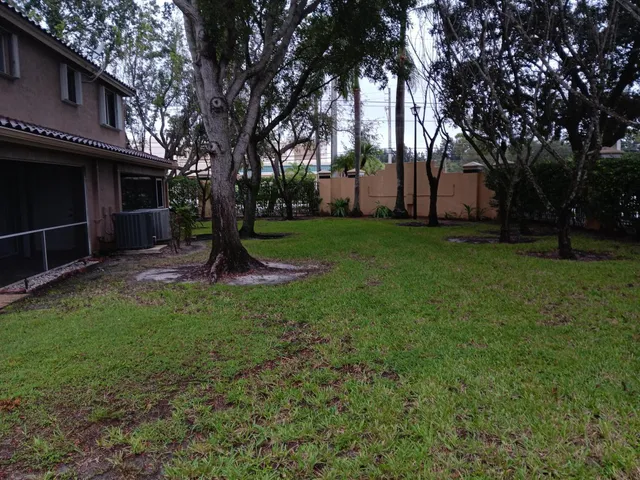 $3,200 | 4983 Pinemore Lane, Lake Worth, FL 33463